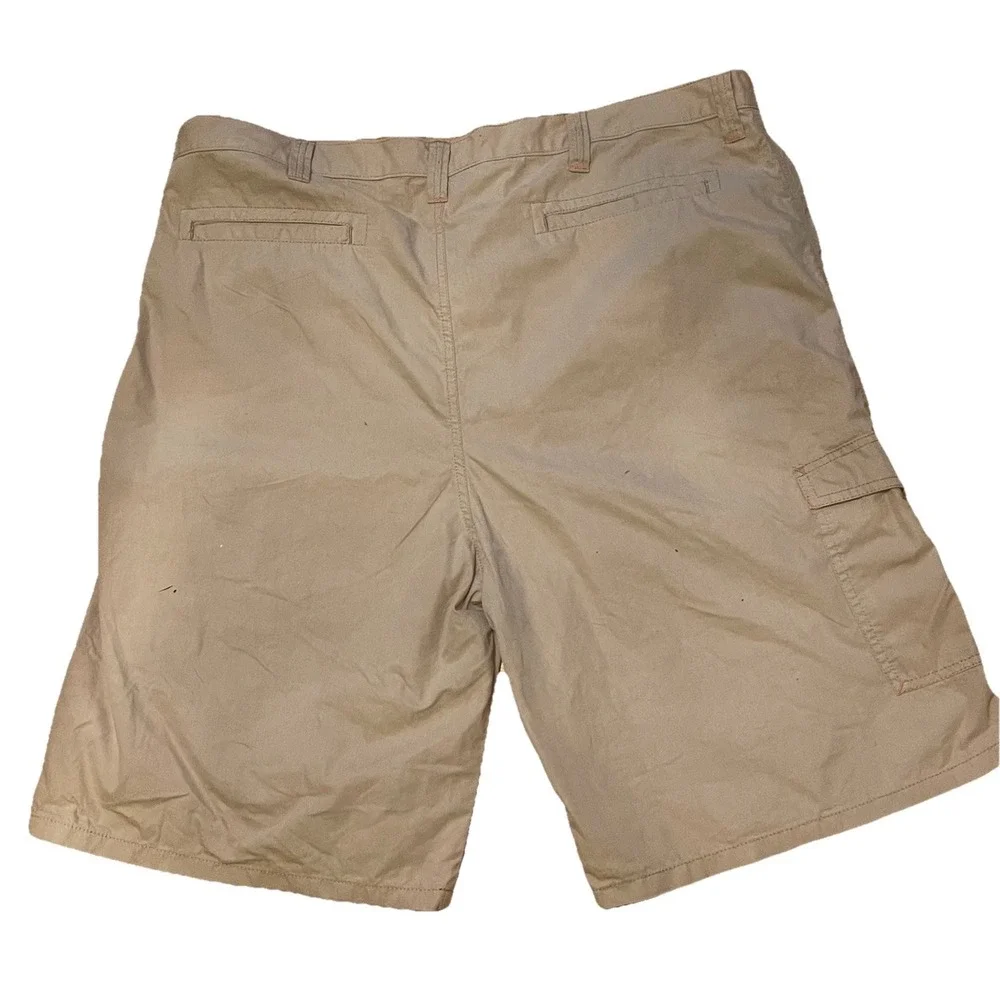 Wrangler Performance Cargo Shorts Men's 40 Khaki Outdoor Hiking NWT